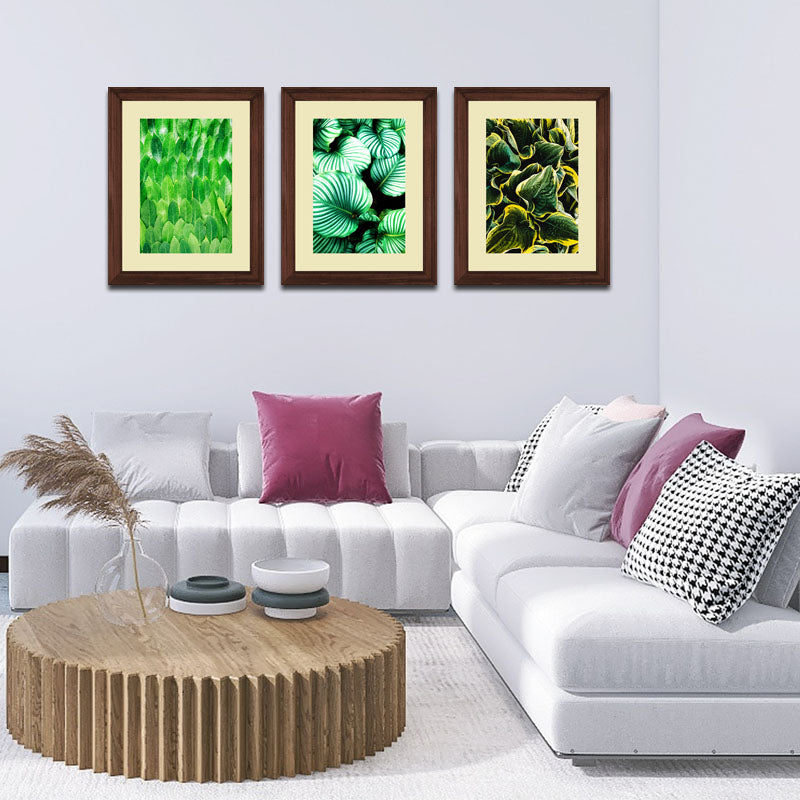 Set of 3 Fresh Green Leaves Wall Frame Set – Vibrant Botanical Art